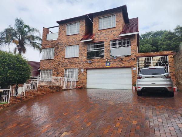 5 Bedroom House