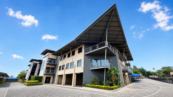 7 487 m² Commercial space