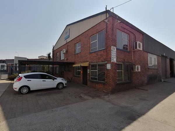 338 m² Industrial space