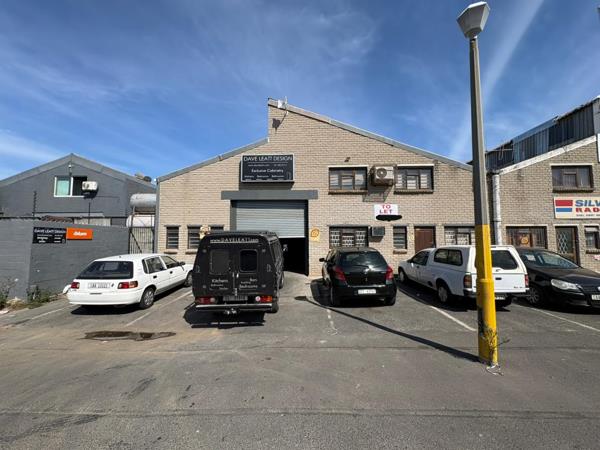 370 m² Industrial space