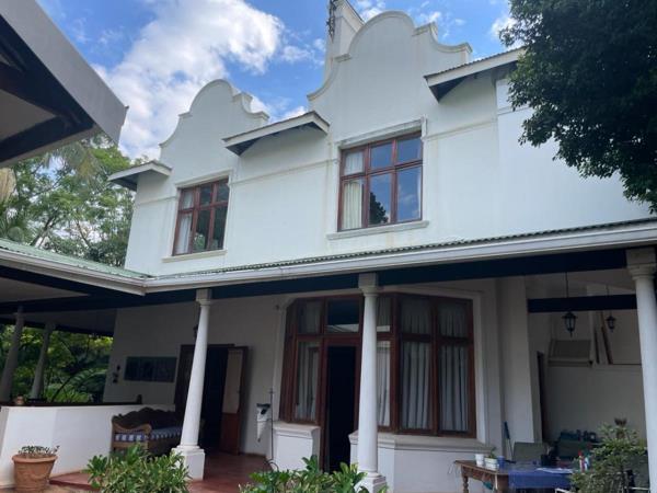 7 Bedroom House