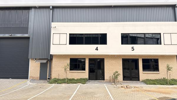 565 m² Industrial space