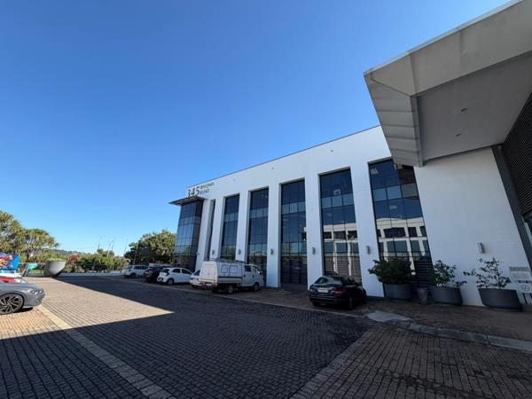 104 m² Commercial space