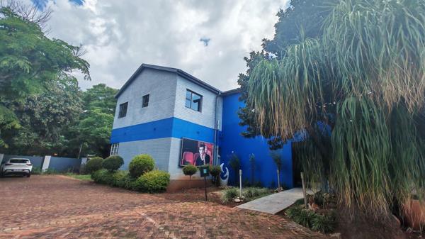 622 m² Office Space