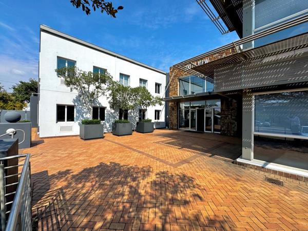 220 m² Commercial space
