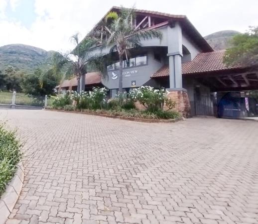470 m² Land
