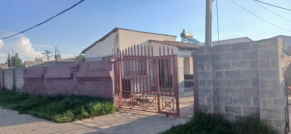 2 Bedroom House
