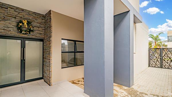 4 Bedroom Apartment
