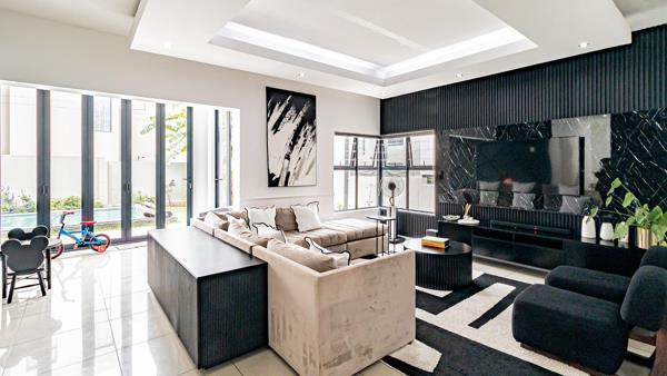 4 Bedroom Apartment