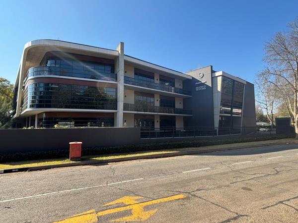 465.2 m² Commercial space
