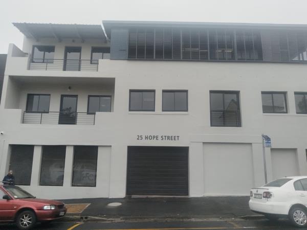 200 m² Office Space