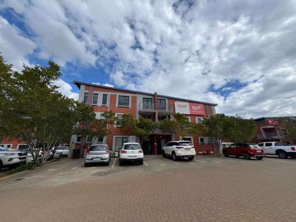 607 m² Industrial space