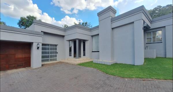 6 Bedroom House