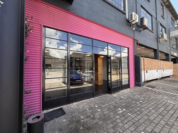 228 m² Commercial space