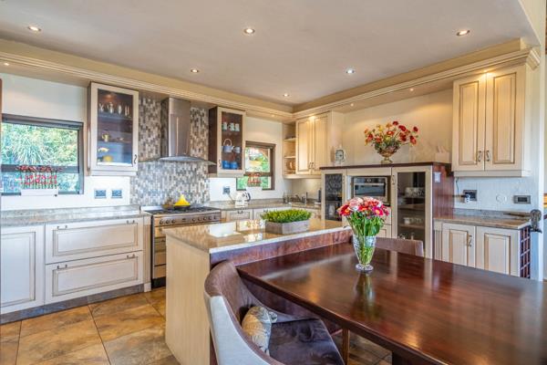 5 Bedroom House