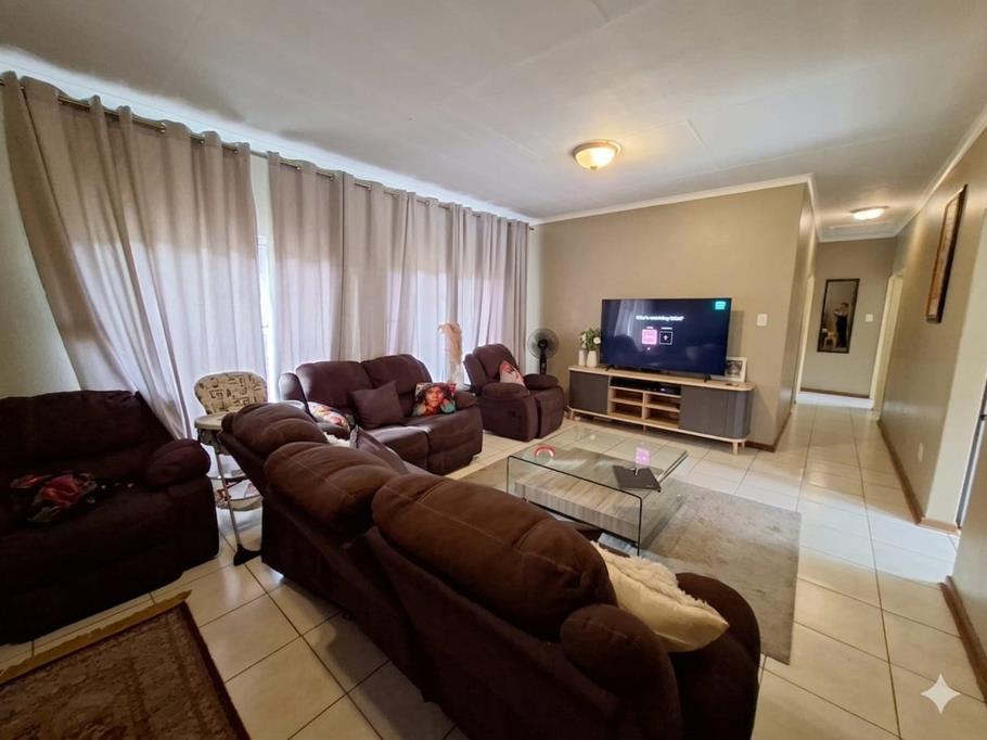 3 Bedroom Townhouse
