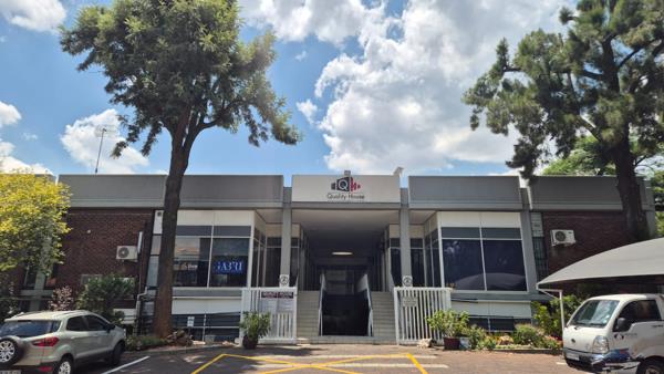 161 m² Commercial space