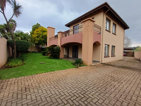 350 m² Commercial space