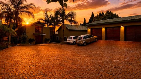 5 Bedroom House