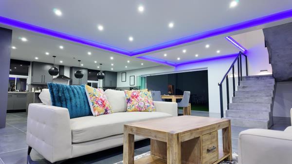 9 Bedroom House