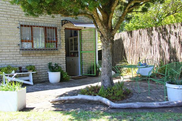 1 Bedroom Garden Cottage