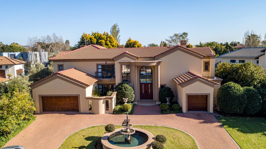 5 Bedroom House