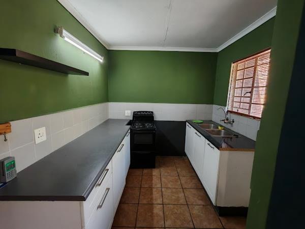 2 Bedroom Simplex