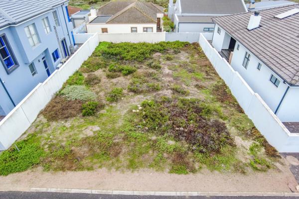 354 m² Land