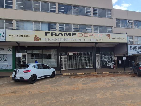 120 m² Commercial space