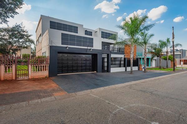 5 Bedroom House