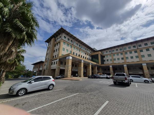 851 m² Commercial space