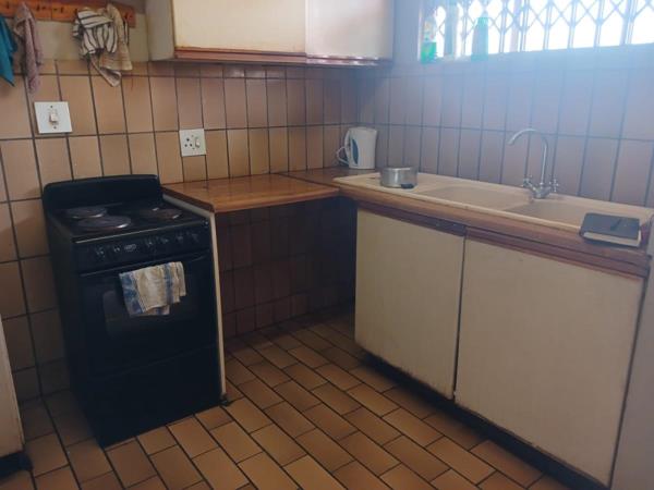 4 Bedroom Flat