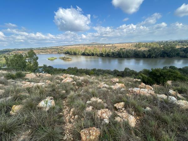 869 m² Land