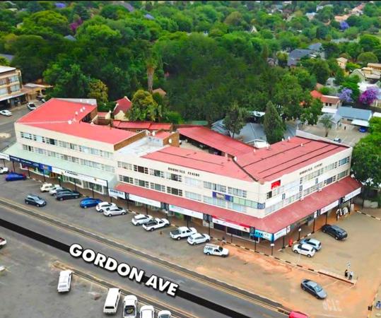 93 m² Commercial space