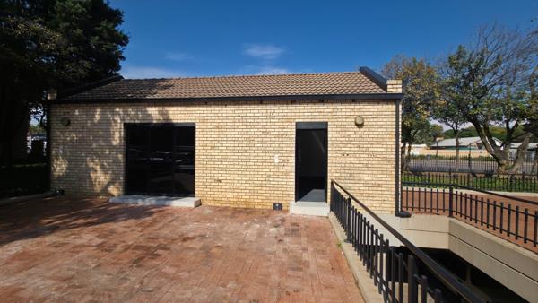 65 m² Commercial space
