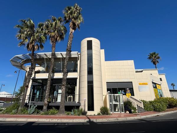 1 059 m² Commercial space