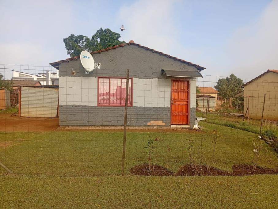 2 Bedroom House