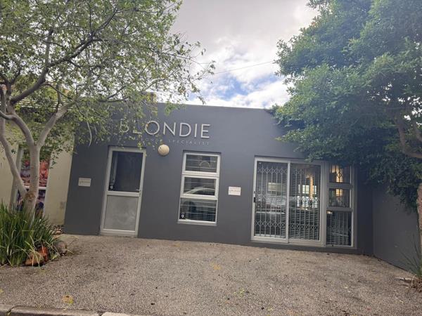 55 m² Retail Space
