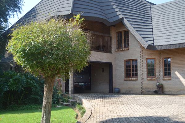 5 Bedroom House