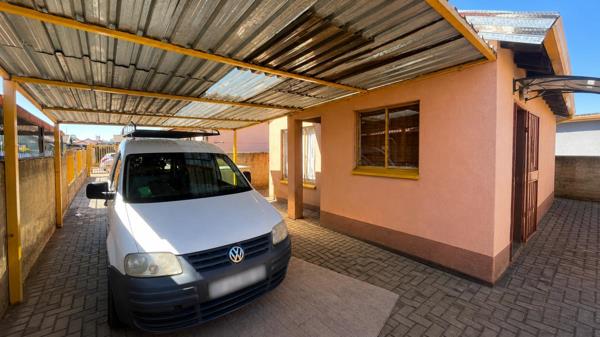 2 Bedroom House