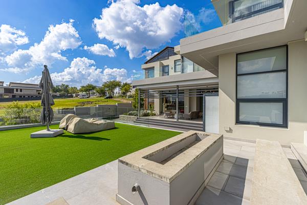 6 Bedroom House