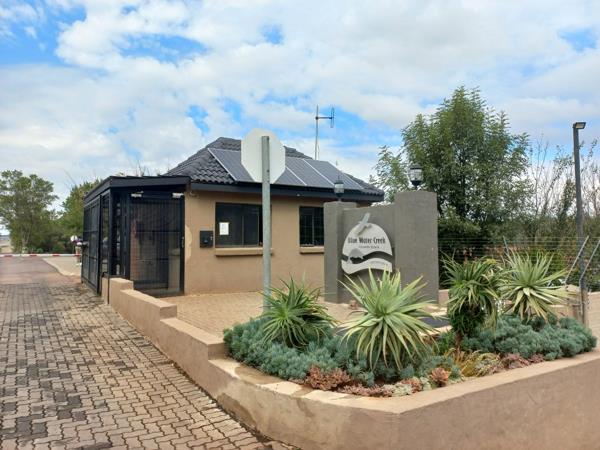 1 212 m² Land