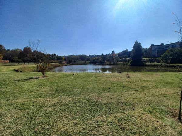1 212 m² Land