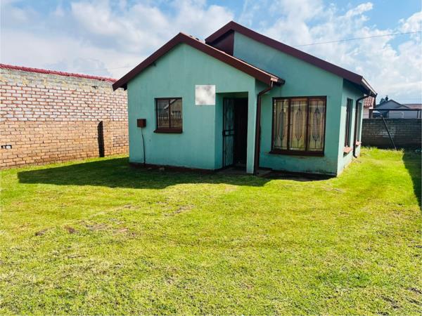 2 Bedroom House