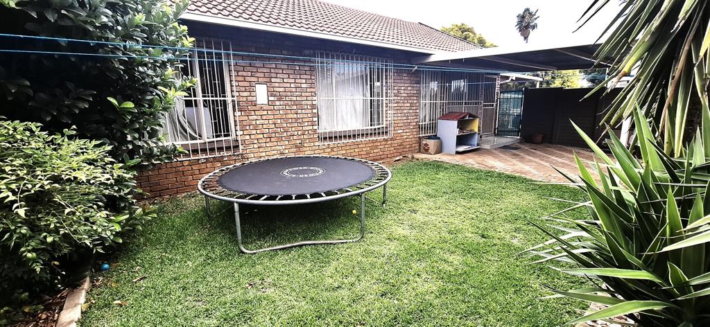 3 Bedroom Simplex