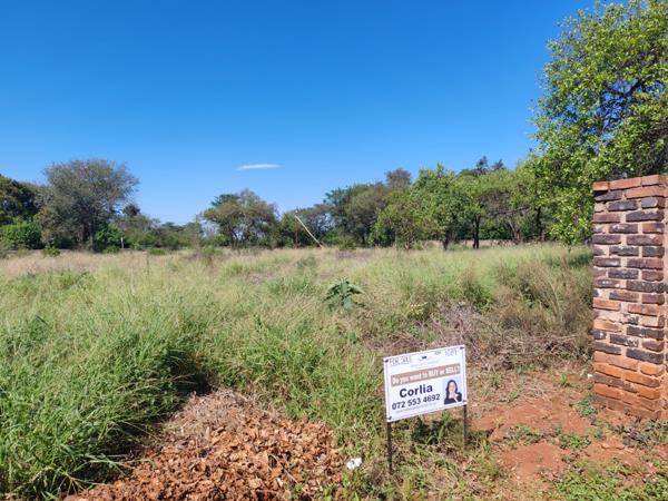 1 500 m² Land