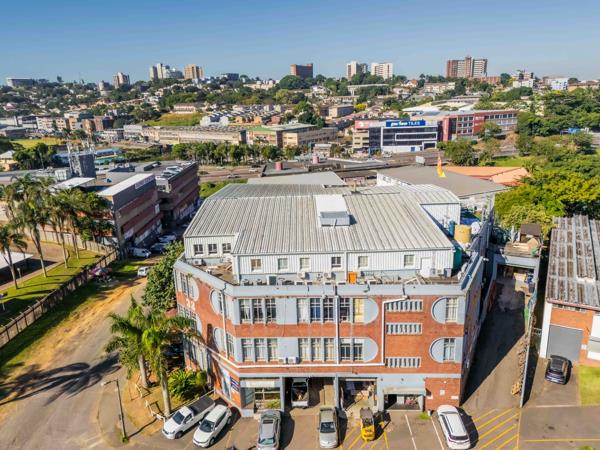 1 223 m² Industrial space