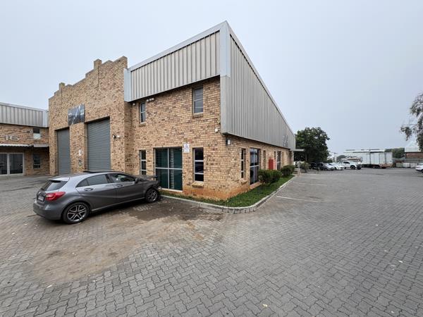 498 m² Industrial space