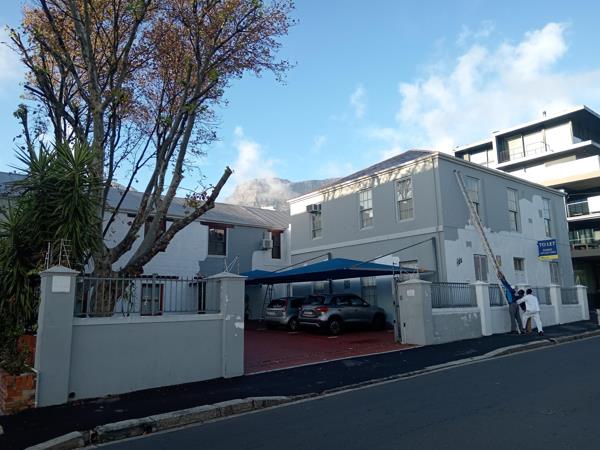 879 m² Office Space