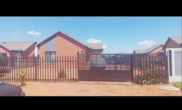 2 Bedroom House